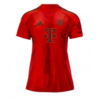 Maglie da calcio Bayern Munich Aleksandar Pavlovic #45 Prima Maglia Femminile 2024-25 Manica Corta